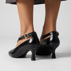 Avery Cut-Out Kitten Heel Pump